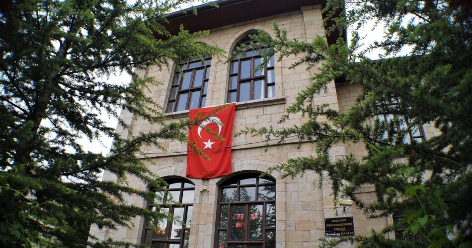 Tarihi canlandırarak sevdirebiliriz